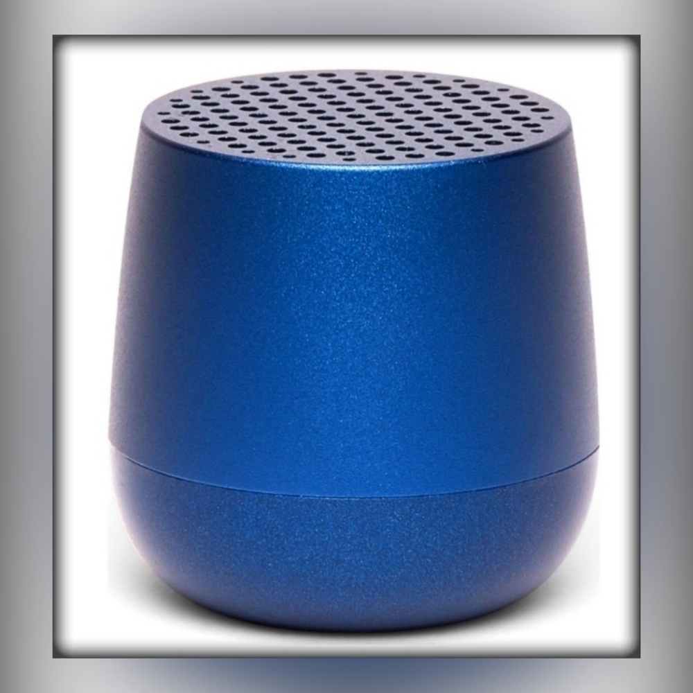 🎶 Red Dot Award Winning Speaker 🎶 - Picture 2 of 14